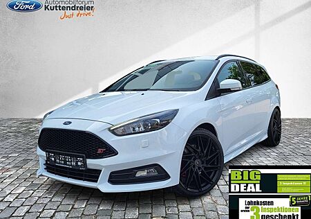 Ford Focus Turnier ST Klima Tempomat Alarm R/CD