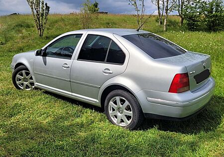 VW Bora Volkswagen 1.6 Pacific