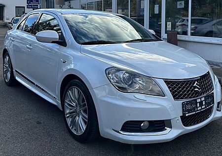 Suzuki Kizashi SPORT AUTOMATIK + MEMORY + SHZ + NAVI