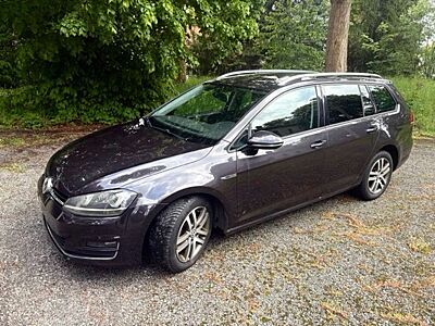 Volkswagen Golf Variant Lounge 4Motion *Xenon*Navi*