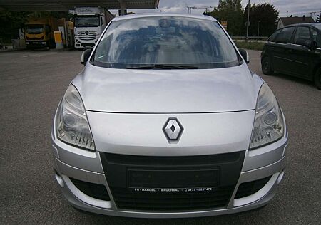 Renault Scenic Dynamique*Xenon*SH*BC*LMF-17*AHK*PDC*Klimaautomat.