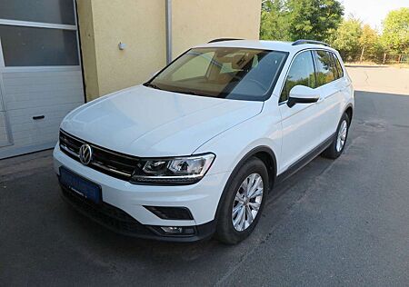 VW Tiguan Volkswagen Comfortline BMT Klimatronik/Navi/LED/ALU