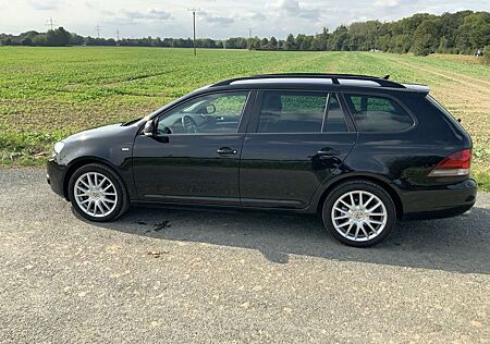 VW Golf Variant Volkswagen 1.6 TDI DPF MATCH