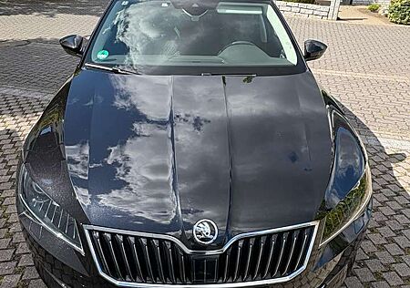 Skoda Superb Style