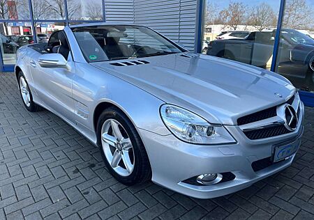 Mercedes-Benz SL 300 Navi/Leder/Sitzbelüftung/MB-Scheckheft