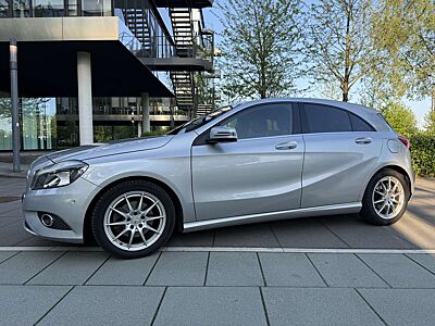 Mercedes-Benz A 180 A 180 BlueEfficiency (176.042)