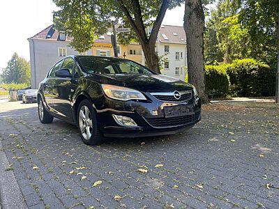 Opel Astra Astra Fließheck Diesel  5-Türer 1.7 CDTI DPF Sport