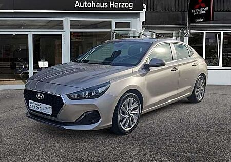 Hyundai i30 1.4 T-GDI Fastback Style