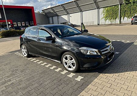Mercedes-Benz A 200 BlueEfficiency (176.043)