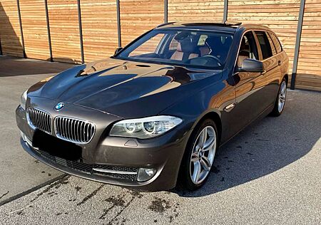 BMW 530d 530 xDrive Touring Sport-Aut. Motorüberholt !