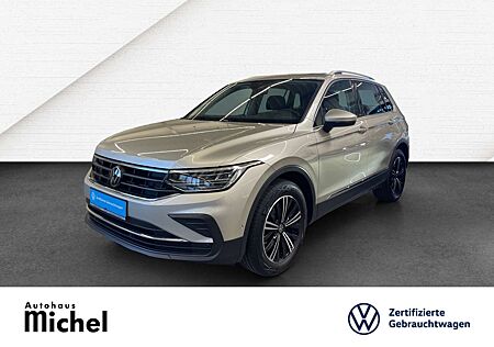 VW Tiguan Volkswagen 2.0 TDI DSG Move LED HeadUp Panodach AHK Navi