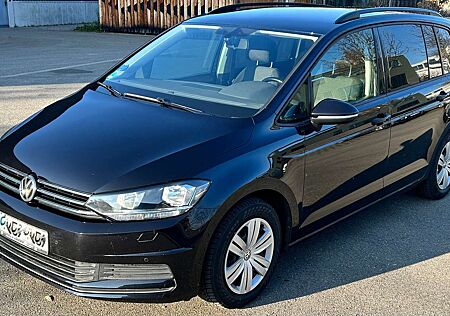 VW Touran Volkswagen 1.4 TSI DSG Comfortline