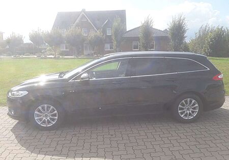 Ford Mondeo Turnier 2,0 TDCi +Pano+Navi+Winterpak+++