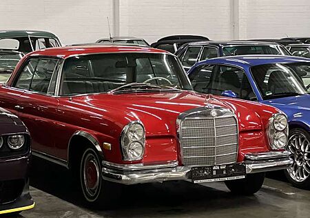 Mercedes-Benz 280 SE Coupé