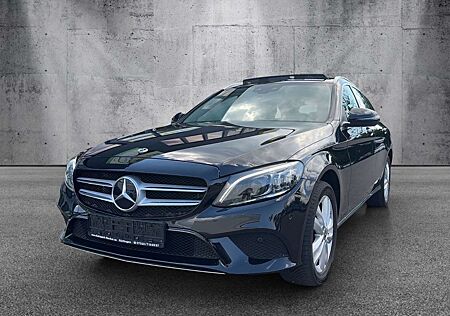 Mercedes-Benz C 200 T 4Matic PANO NAVI LED AHK 2 HAND