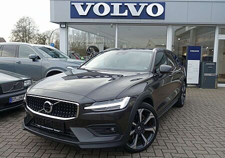 Volvo V60 CC V60 Cross Country Ultimate B5 AWD/B&W/HeadUP