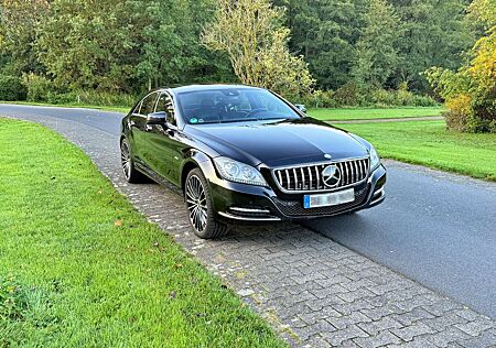 Mercedes-Benz CLS 350 CDI DPF 4Matic BlueEFFICIENCY 7G-TRONIC