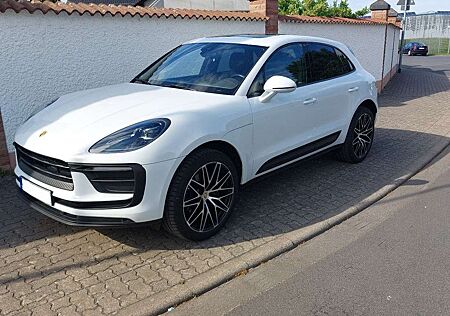 Porsche Macan Panorama el. AHK 21-Zoll LED + div. Assist