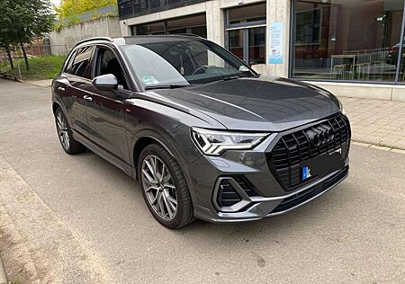 Audi Q3 40 TFSI quattro S line