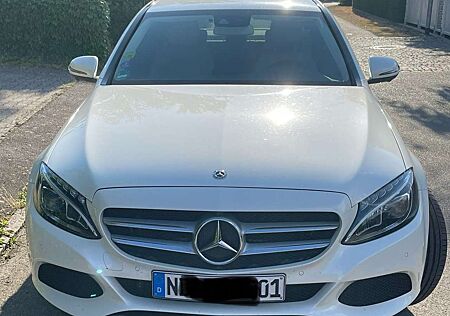 Mercedes-Benz C 200 4Matic 9G-TRONIC Avantgarde