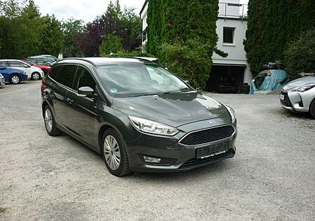 Ford Focus Business* Navi* Sitzheizung* Tempomat*