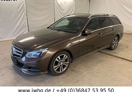 Mercedes-Benz E 300 BlueTec Avantgarde Hybrid ILS 360 K Distr+