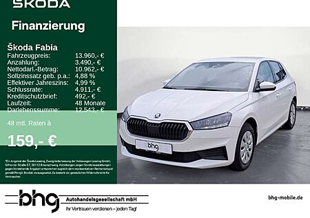 Skoda Fabia 1.0 MPI Active LED Phonebox SmartLink Surr