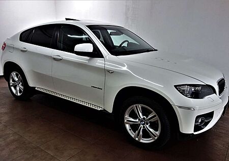 BMW X6 xDrive40d Sportpaket Leder/Navi/Xen/S-Dach/19
