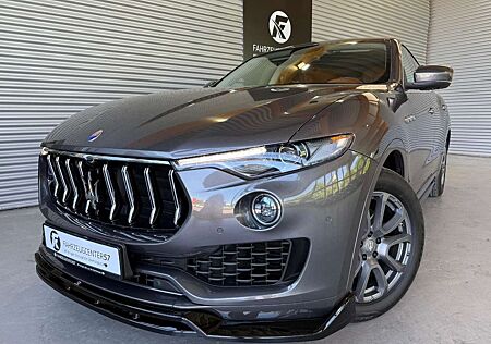 Maserati Levante 3.0 V6 Q4/CARPLAY/PANO/RFK/LED