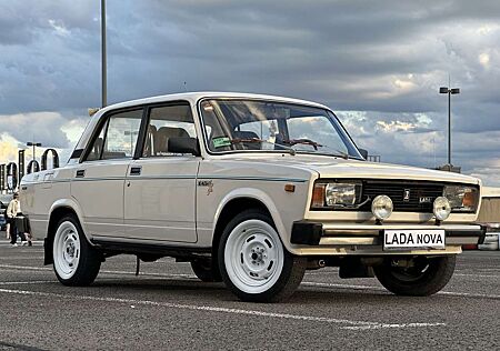 Lada Nova 2105