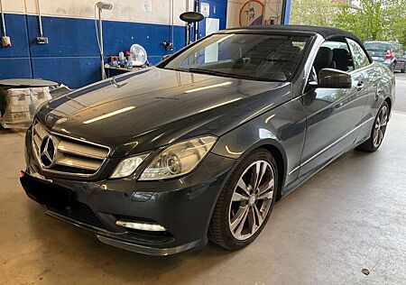 Mercedes-Benz E 250 CGI Cabrio AMG Paket*Automatik*Xenon*
