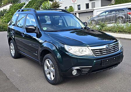 Subaru Forester 2.0X Tüv Zahnr. Neu, AHK 2000KG, Klima, Orig KM