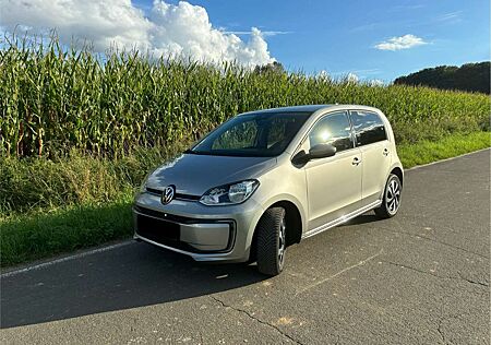 VW Up Volkswagen ! e-! Active - 1. Hand - TOP gepflegt