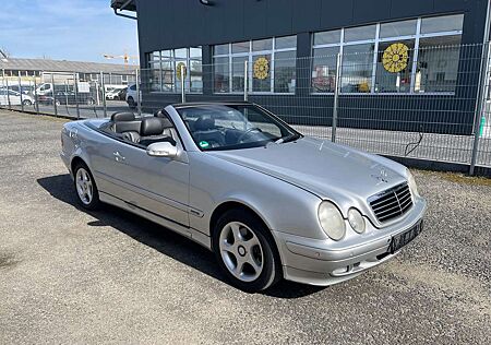 Mercedes-Benz CLK 200 Cabrio Kompressor Elegance