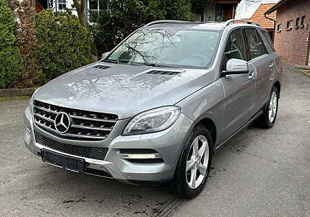 Mercedes-Benz ML 350 CDI BlueTec - Xenon - Navi - AHK