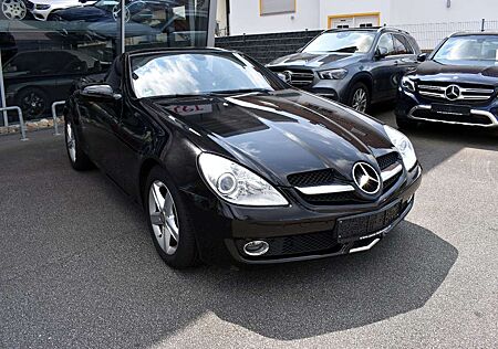 Mercedes-Benz SLK 200 Roadster *Airscarf*PDC*SHZ*2.Hd*