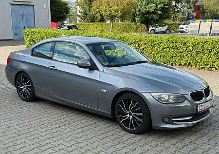 BMW 318 i Coupe Garantie* Navi* Klima* PDC*