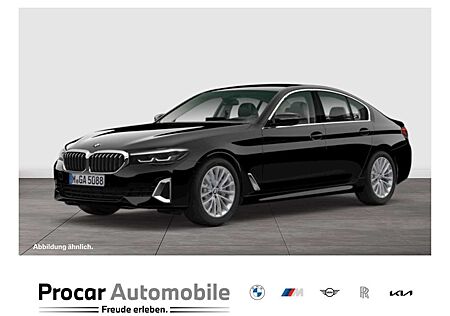 BMW 530 d Live Prof AHK PA HiFi DAB LED WLAN 18''