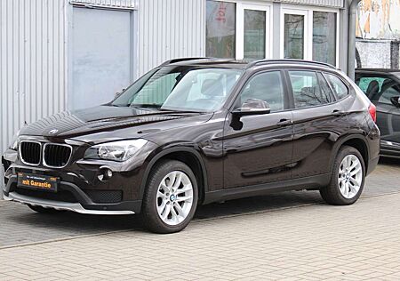 BMW X1 sDrive 20d Auto.+Navi+Panorama-Schiebedach