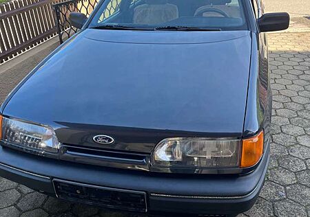 Ford Scorpio Aut. GL