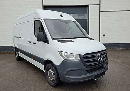 Mercedes-Benz Sprinter FWD 211 CDI FWD L2 MBUX CAM Holzboden