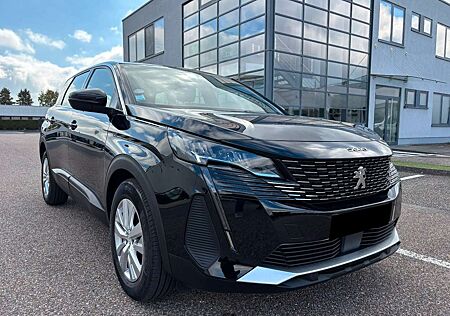 Peugeot 5008 ALU/NAVI/LED/7-SITZE/AHK/Zahnriemen neu!