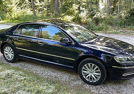 VW Phaeton Volkswagen 3.0 V6 TDI 4-MO