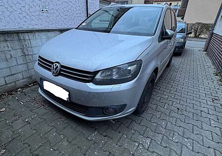 VW Touran Volkswagen 2.0 TDI DPF DSG Highline