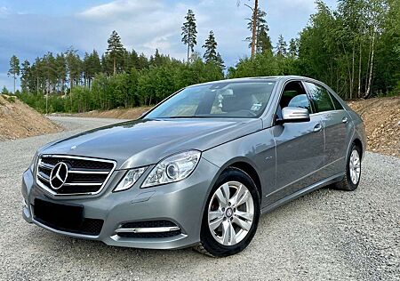 Mercedes-Benz E 200 CDI DPF BlueEFFICIENCY Automatik