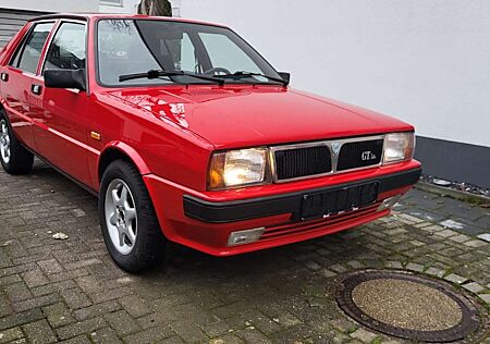 Lancia Delta 1600 (i.e.) GT