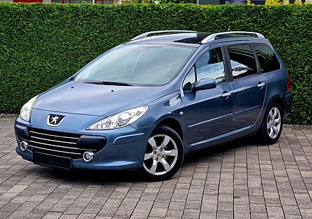 Peugeot 307 SW (Pano, AHK, Tempomat)