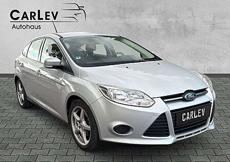 Ford Focus Zahnriemen neu TÜV neu LM Felgen