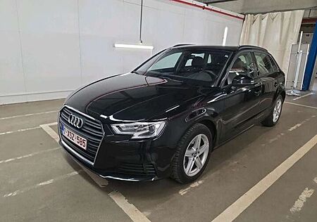 Audi A3 35 TDI*VirtCock*LED*110KW*Netto-13900€