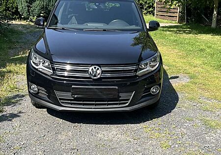 VW Tiguan Volkswagen Lounge Sport & Style BMT